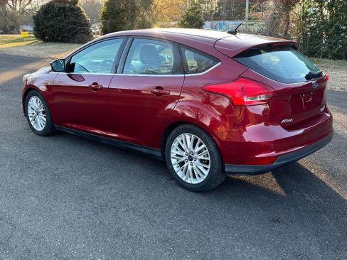 Used 2015 Ford Focus Titanium image 6