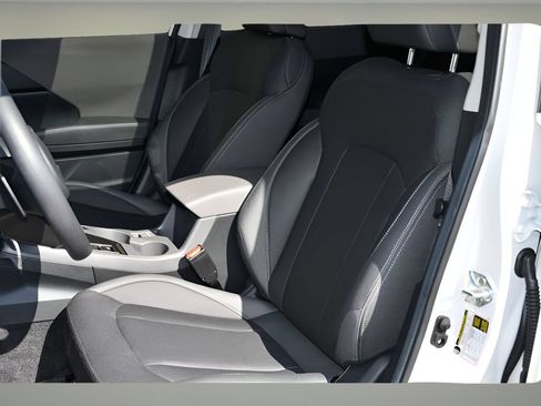 Certified 2026 Subaru Crosstrek 2.5i Premium AWD/4WD image 14