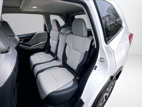 Used 2023 Subaru Forester Premium AWD/4WD image 22