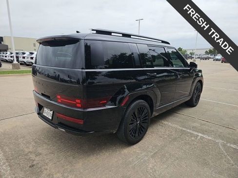 Used 2025 Hyundai Santa Fe Calligraphy image 5