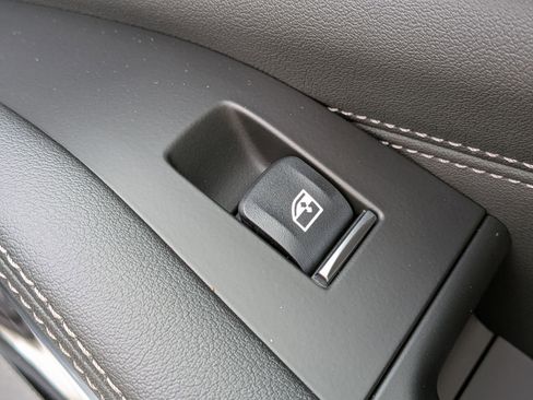 New 2026 BMW X7 xDrive40i w/ M Sport Package image 42