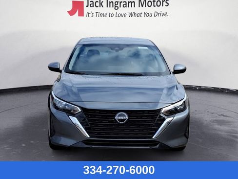 New 2025 Nissan Sentra SV image 8