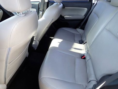 Used 2015 Subaru Forester 2.5i w/ Alloy Wheel Package image 9