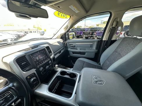 Used 2019 RAM 1500 Classic Warlock AWD/4WD image 26