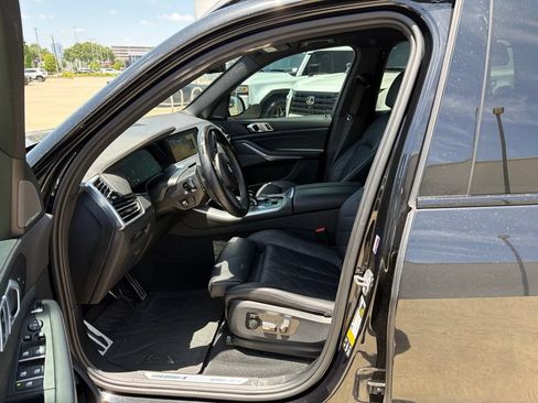 Used 2023 BMW X5 M50i w/ Climate Comfort Package AWD/4WD image 2