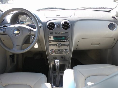 Used 2011 Chevrolet HHR LT w/ LT Preferred Equipment Group image 8