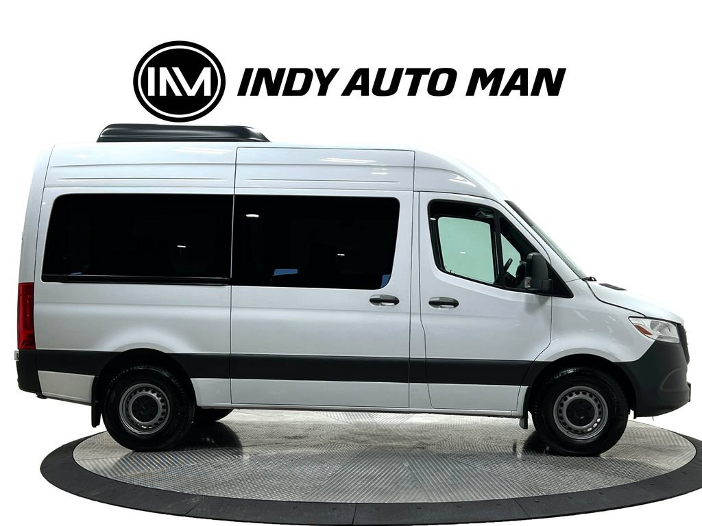 Used 2024 Mercedes-Benz Sprinter 2500 image 3