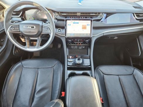 Used 2022 Jeep Grand Cherokee Limited 4xe w/ Luxury Tech Group II image 10