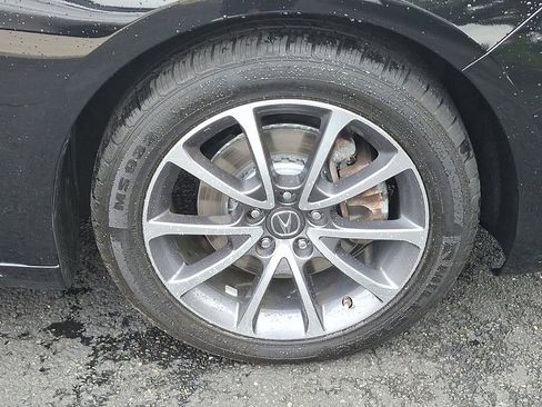 Certified 2018 Acura TLX V6 w/ Technology Package FWD image 8