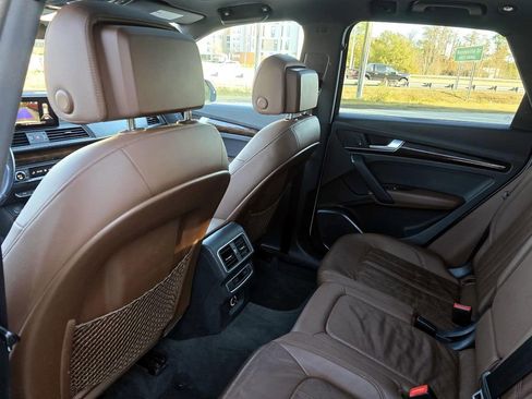 Used 2018 Audi Q5 2.0T Premium w/ Convenience Package image 31
