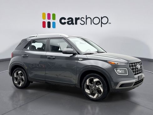 Used 2025 Hyundai Venue SEL FWD image 7