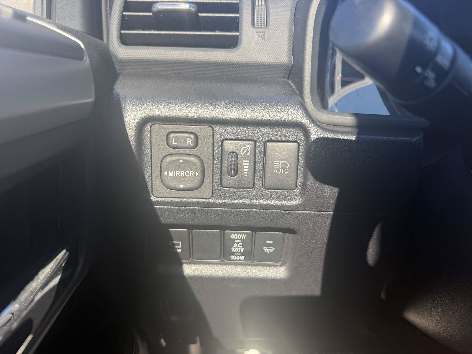 Used 2023 Toyota 4Runner Limited AWD/4WD image 21