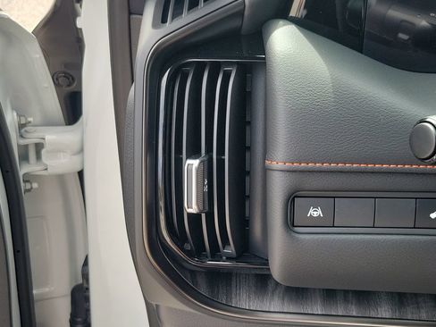 New 2026 Nissan Armada PRO-4X AWD/4WD image 30