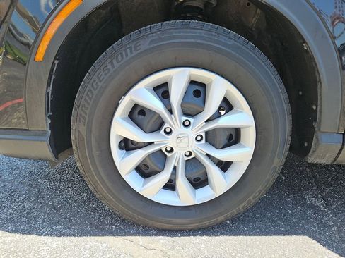 Used 2025 Honda CR-V LX image 29