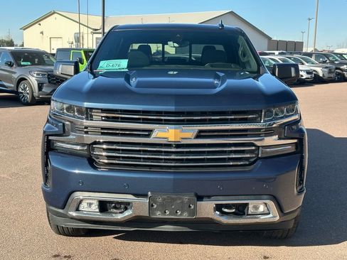 Used 2019 Chevrolet Silverado 1500 High Country AWD/4WD image 34