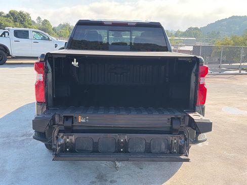 Used 2024 Chevrolet Silverado 1500 RST AWD/4WD image 4