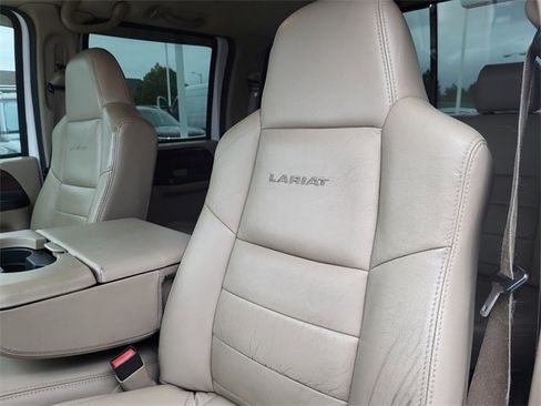 Used 2006 Ford F350 4x4 Crew Cab DRW Super Duty image 16