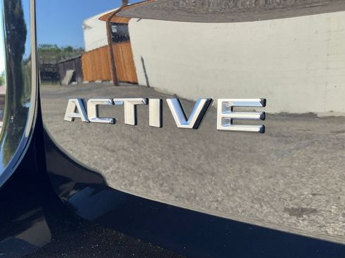 Used 2025 Ford Expedition Max Active AWD/4WD image 14