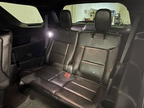 Used 2022 Ford Explorer ST w/ Equipment Group 401A AWD/4WD image 21