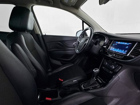 Used 2018 Buick Encore Preferred FWD image 28