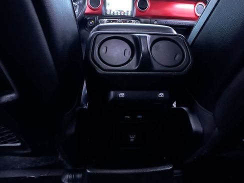 Used 2020 Jeep Wrangler Unlimited Rubicon image 37