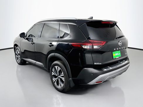 Used 2021 Nissan Rogue SV w/ Premium Package FWD image 7