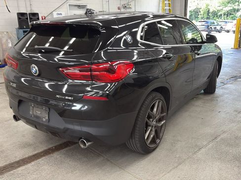 Used 2018 BMW X2 xDrive28i AWD/4WD image 2
