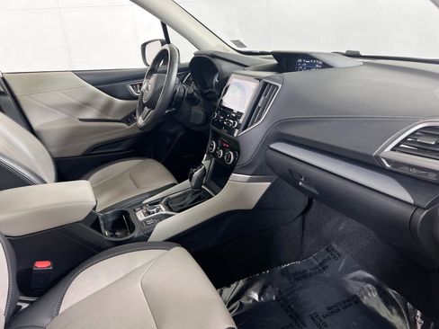Used 2021 Subaru Forester Limited image 30