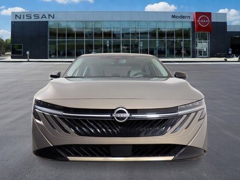 New 2026 Nissan Sentra SL w/ Floor Mat Package FWD image 8
