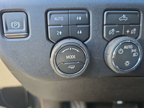 New 2026 Chevrolet Silverado 1500 LT image 21