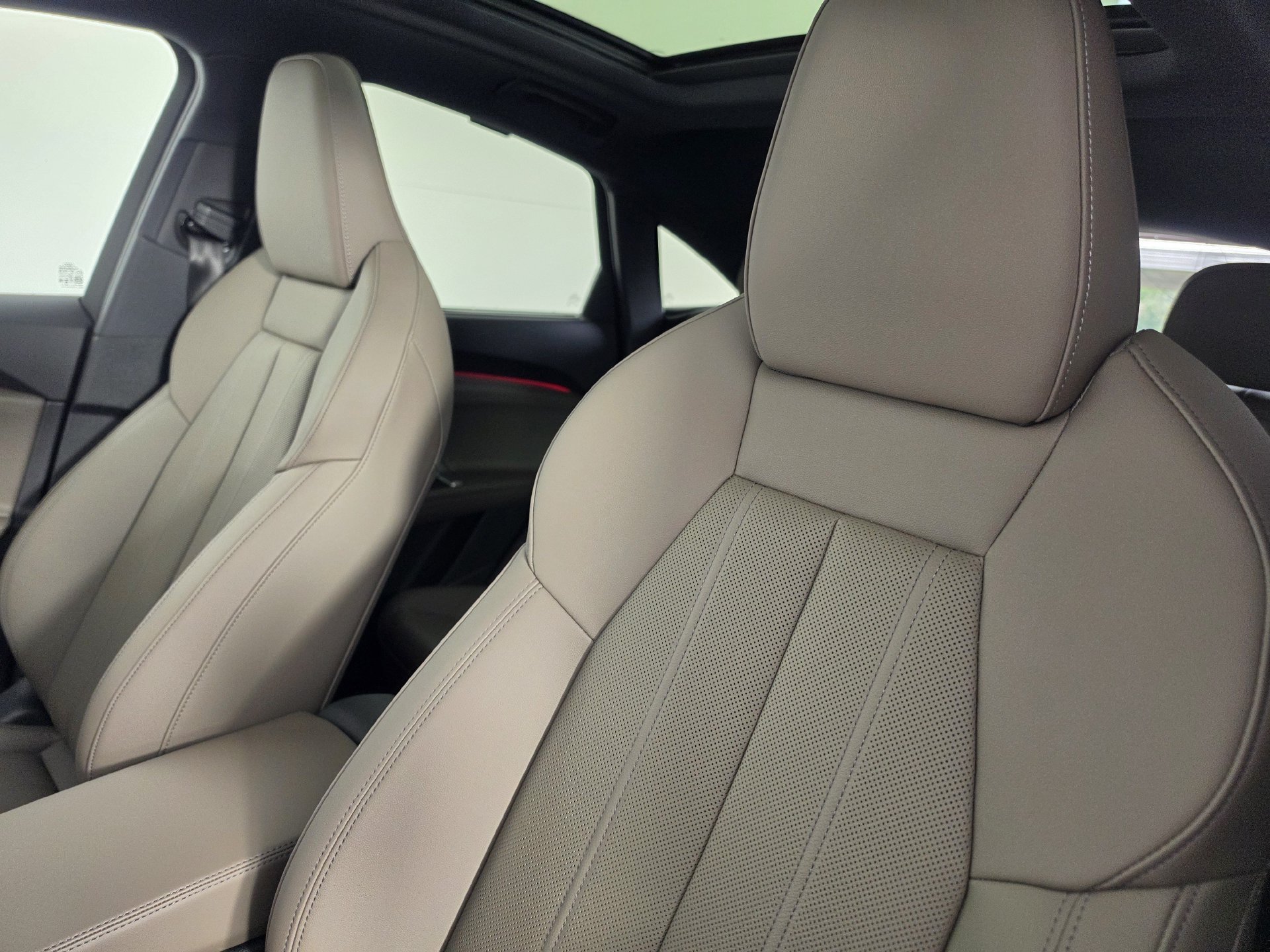 New 2026 Audi Q5 Premium Plus AWD/4WD image 16