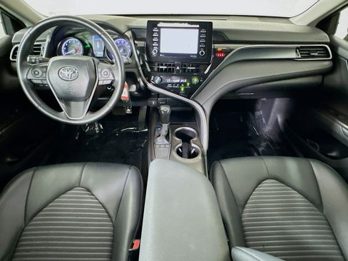 Used 2024 Toyota Camry SE image 26