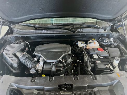 Used 2023 Chevrolet Blazer RS w/ Enhanced Convenience Package image 31