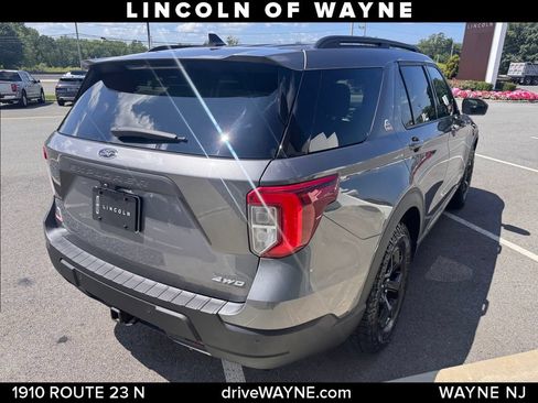 Used 2023 Ford Explorer Timberline w/ Timberline Technology Package AWD/4WD image 7