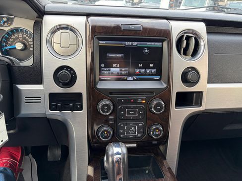 Used 2014 Ford F150 Platinum image 30