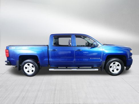 Used 2017 Chevrolet Silverado 1500 LT w/ All Star Edition image 8