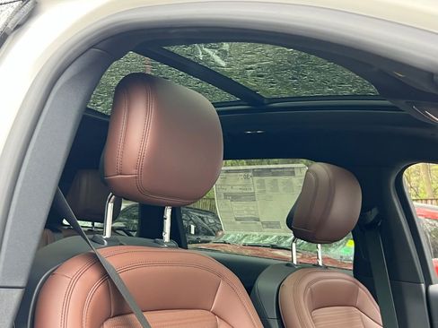 New 2026 Lincoln Nautilus Reserve w/ Jet Appearance Package AWD/4WD image 8