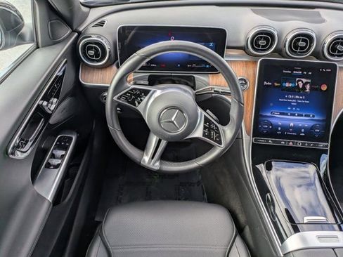 Used 2025 Mercedes-Benz C 300 4MATIC Sedan image 13