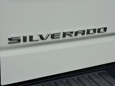 Used 2022 Chevrolet Silverado 1500 Custom Trail Boss image 28