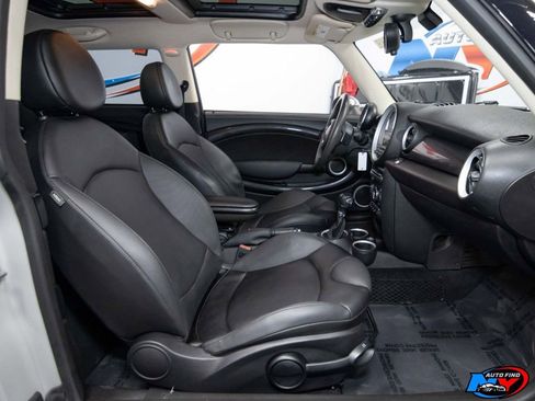 Used 2014 MINI Cooper Clubman S w/ Premium Package image 15