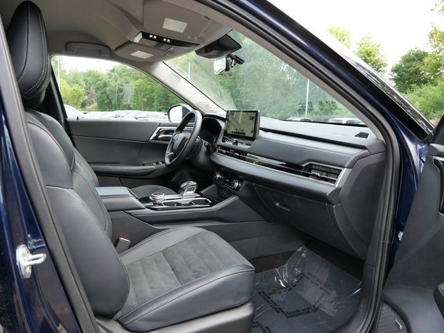 Used 2025 Mitsubishi Outlander SE AWD/4WD image 8