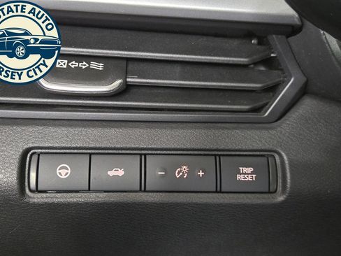Used 2023 Nissan Altima 2.5 SL FWD image 21