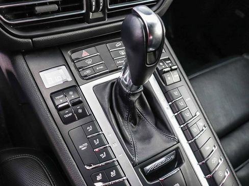 Used 2021 Porsche Macan GTS image 27