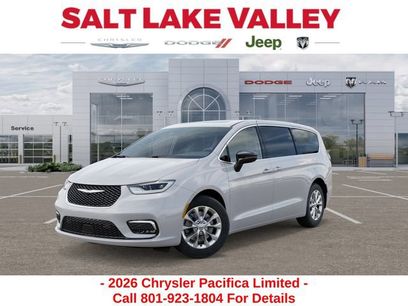 New 2026 Chrysler Pacifica Limited w/ Trailer Tow Group