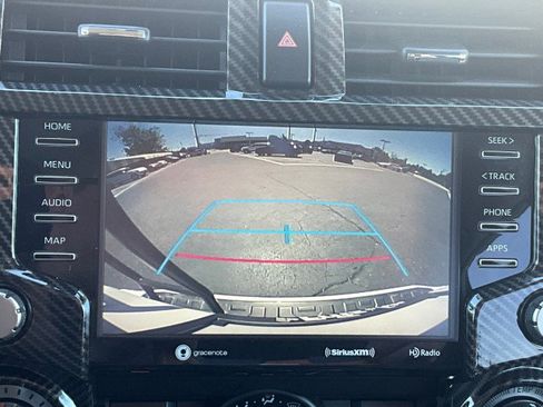 Used 2020 Toyota 4Runner SR5 AWD/4WD image 20