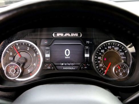 Used 2024 RAM 3500 Laramie w/ Sport Appearance Package image 15