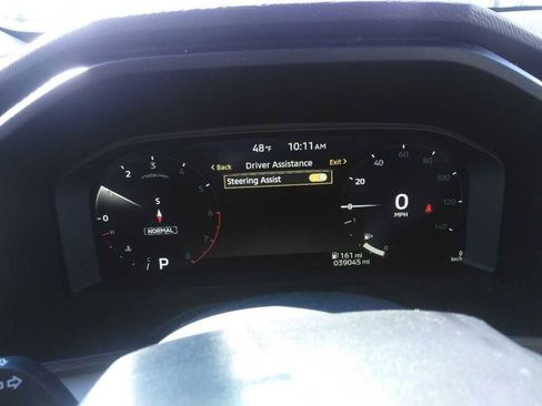 Used 2025 Mitsubishi Outlander SEL AWD/4WD image 3