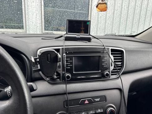 Used 2019 Kia Sportage LX AWD/4WD image 17