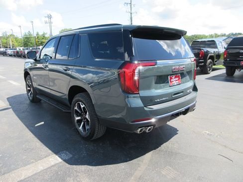 Certified 2026 GMC Yukon AT4 AWD/4WD image 9