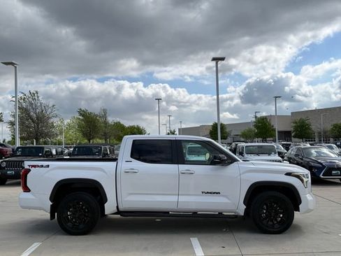Used 2025 Toyota Tundra Limited w/ TRD Off-Road Package image 4